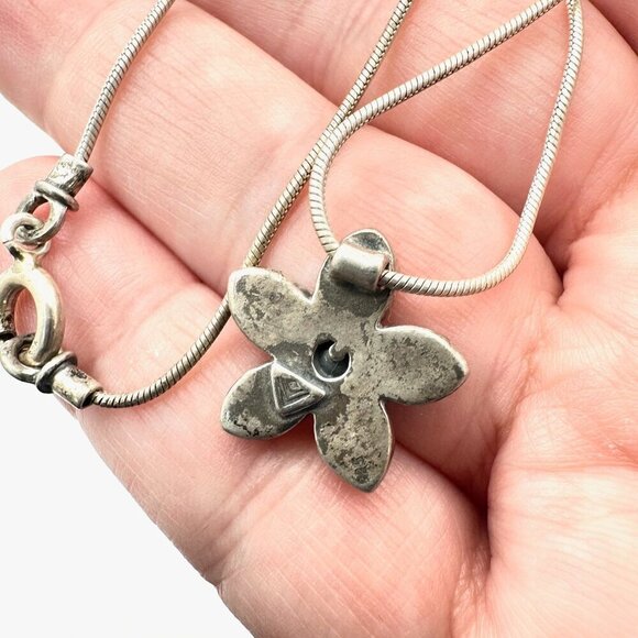SILPADA 925 Sterling Silver Oxidized Petite Flower Pendant Necklace N1276 - Picture 2 of 2